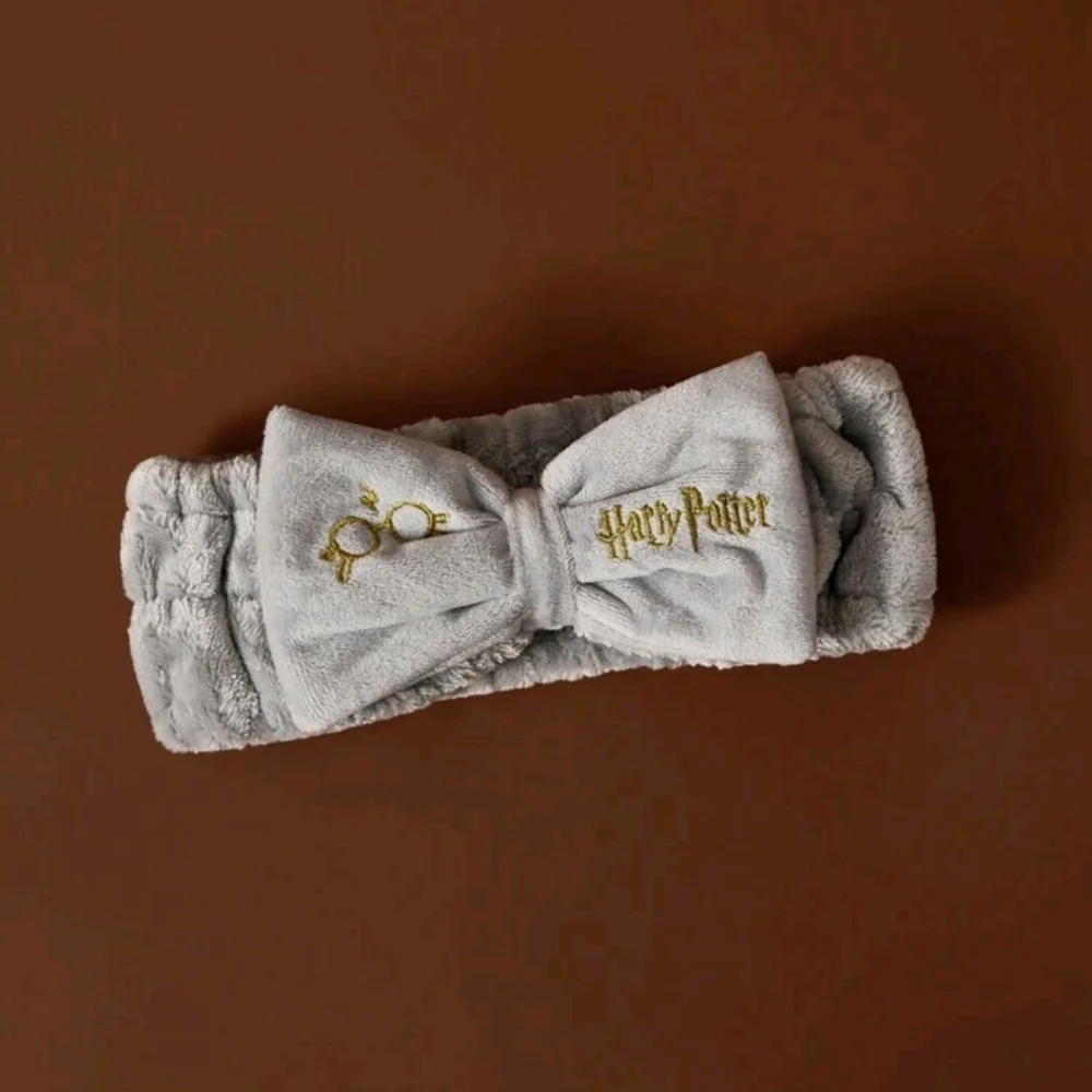 HARRY POTTER Gray and Gold Headband - Picture 3 of 3